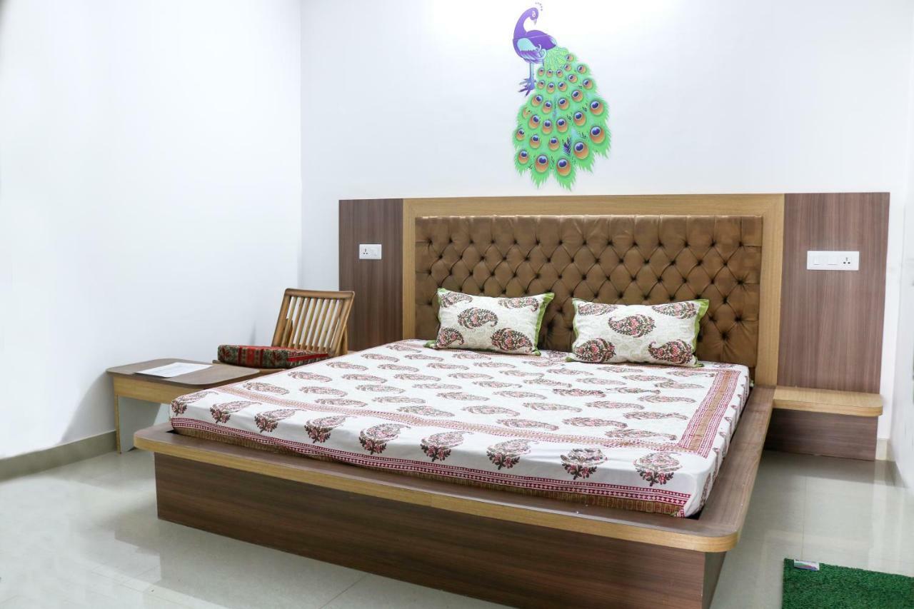 Sai Alok Homestay Шімла Екстер'єр фото
